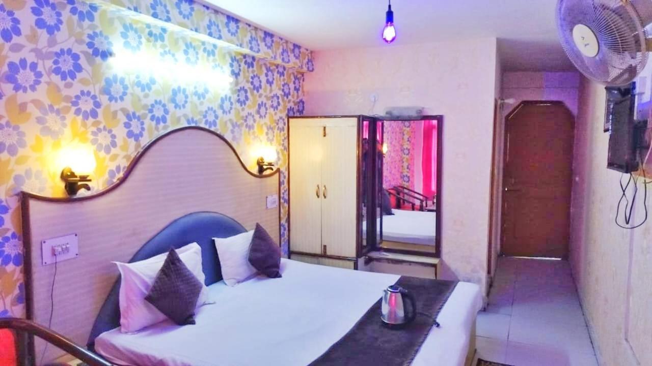 מנאלי Hotel Gilbert Mountain View מראה חיצוני תמונה